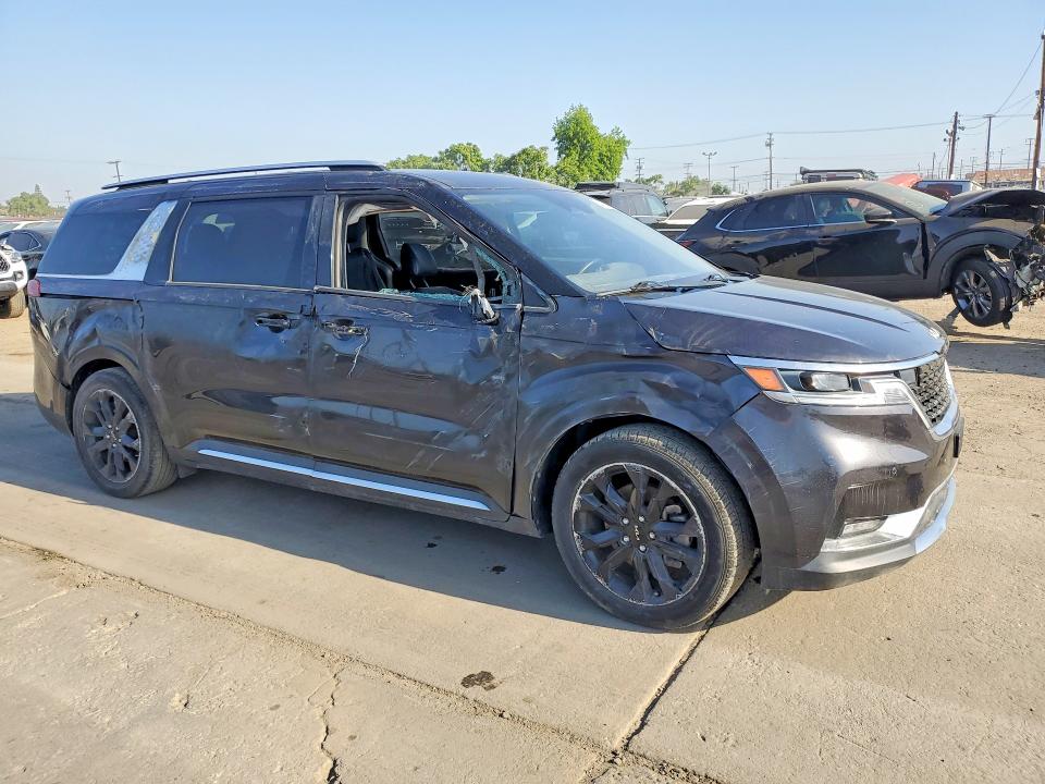 2022 Kia Carnival მანქანა იყიდება აუქციონზე, vin: KNDNE5H32N6084863, აუქციონის ნომერი: 54637676