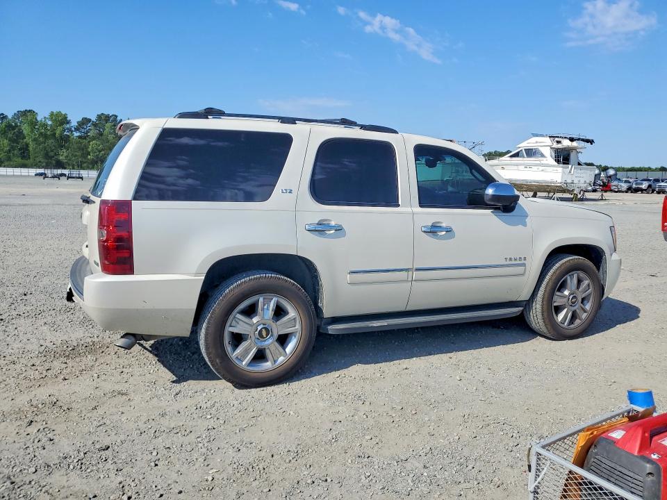 2010 Chevrolet Tahoe მანქანა იყიდება აუქციონზე, vin: 1GNUCCE06AR189650, აუქციონის ნომერი: 52849816