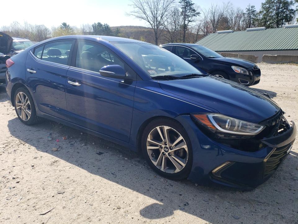 52206936 :رقم المزاد ، 5NPD84LF9HH007545 vin ، 2017 Hyundai Elantra مزاد بيع