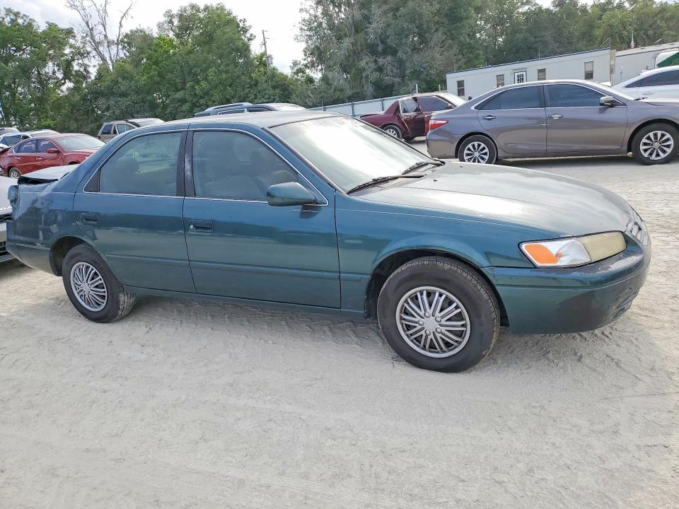 52994276 :رقم المزاد ، 4T1BG22K5WU253245 vin ، 1998 Toyota Camry مزاد بيع
