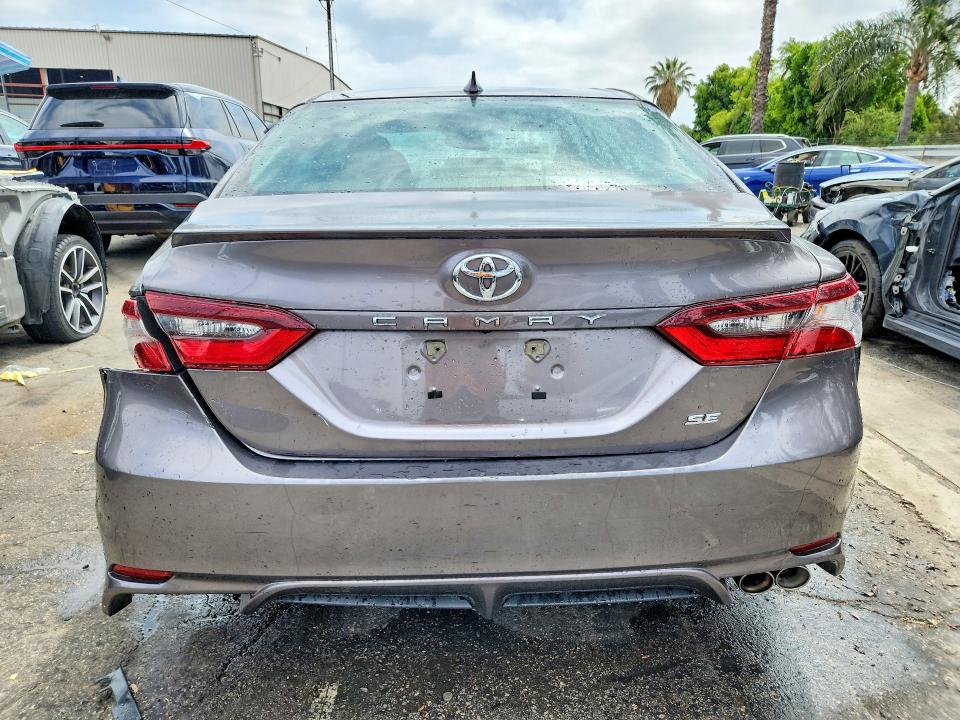 53203706 :رقم المزاد ، 4T1G11AK6RU247655 vin ، 2024 Toyota Camry مزاد بيع