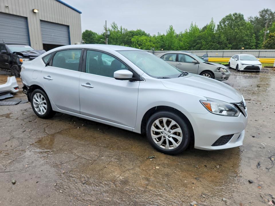 Продажа на аукционе авто 2019 Nissan Sentra, vin: 3N1AB7AP5KY315472, номер лота: 51830696