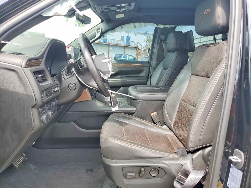 54761126 :رقم المزاد ، 1GNSKGKLXMR157157 vin ، 2021 Chevrolet Suburban مزاد بيع