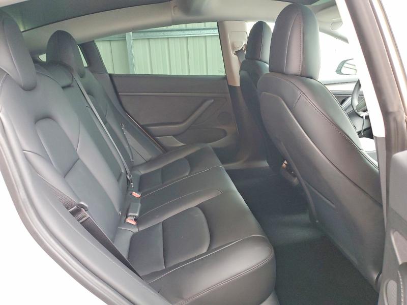 2022 Tesla Model 3 მანქანა იყიდება აუქციონზე, vin: 5YJ3E1EA1NF361977, აუქციონის ნომერი: 52386626