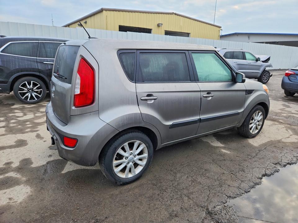 2012 Kia Soul მანქანა იყიდება აუქციონზე, vin: KNDJT2A6XC7465729, აუქციონის ნომერი: 53079526