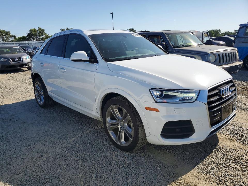 Продажа на аукционе авто 2017 Audi Q3, vin: WA1JCCFS2HR010147, номер лота: 54799286