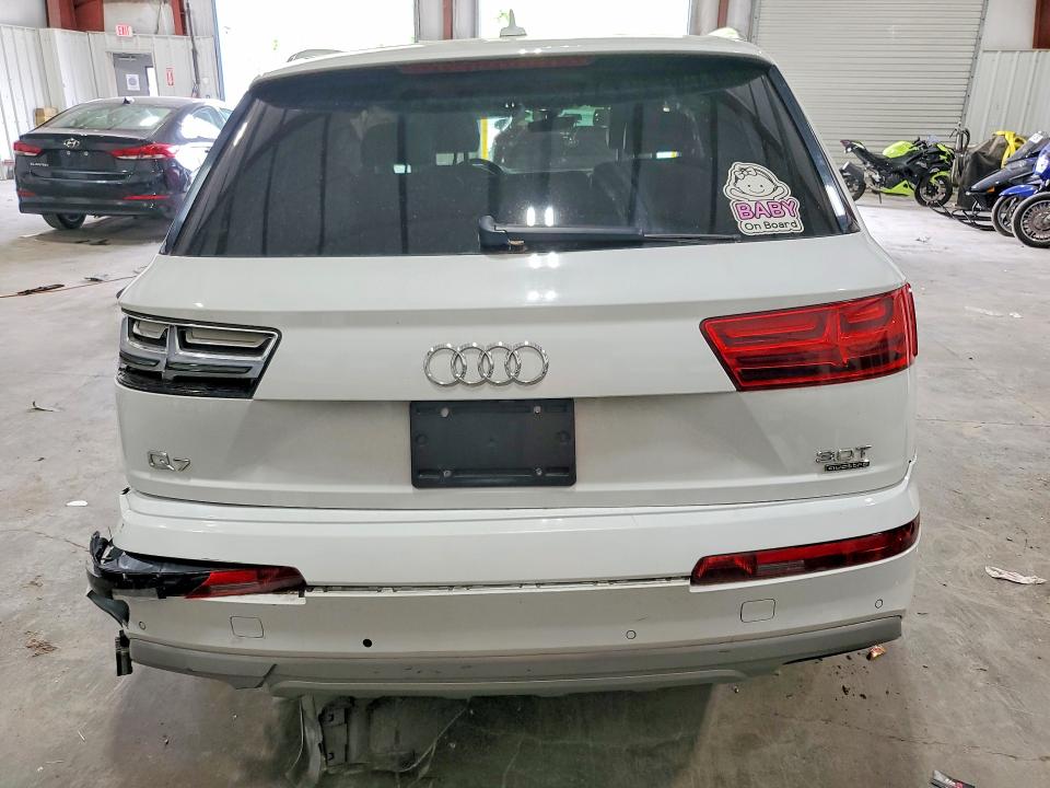 2018 Audi Q7 მანქანა იყიდება აუქციონზე, vin: WA1LAAF7XJD001911, აუქციონის ნომერი: 54677856