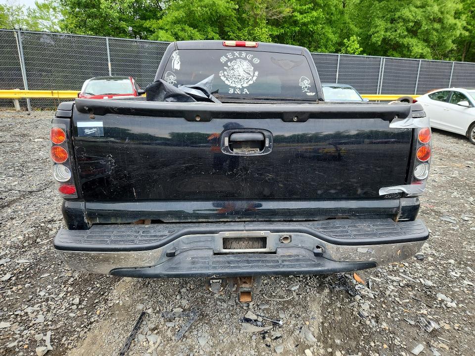 Auction sale of the 2004 Chevrolet Silverado, vin: 2GCEK13T341349918, lot number: 52495316