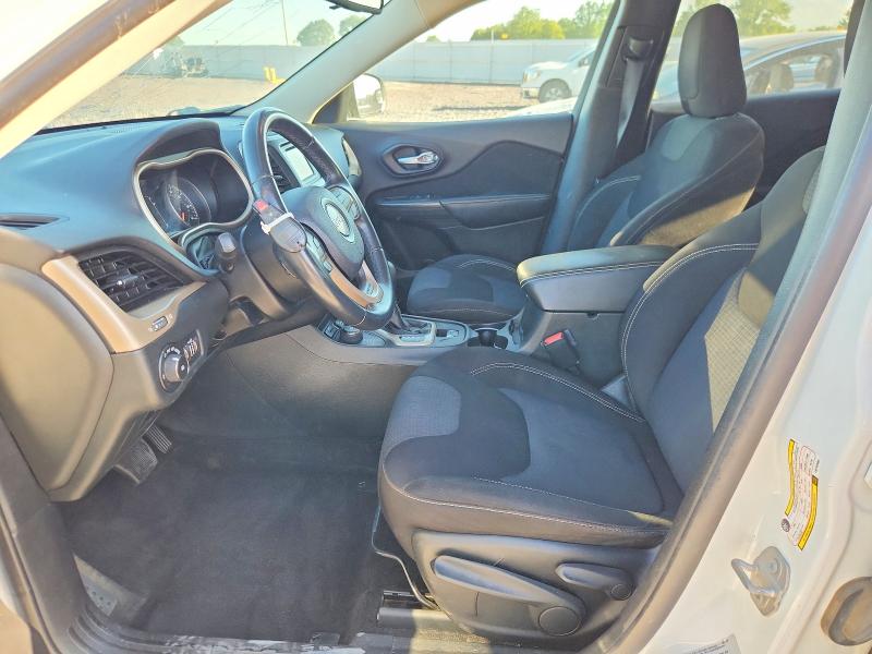 53259106 :رقم المزاد ، 1C4PJMCB7FW702502 vin ، 2015 Jeep Cherokee مزاد بيع