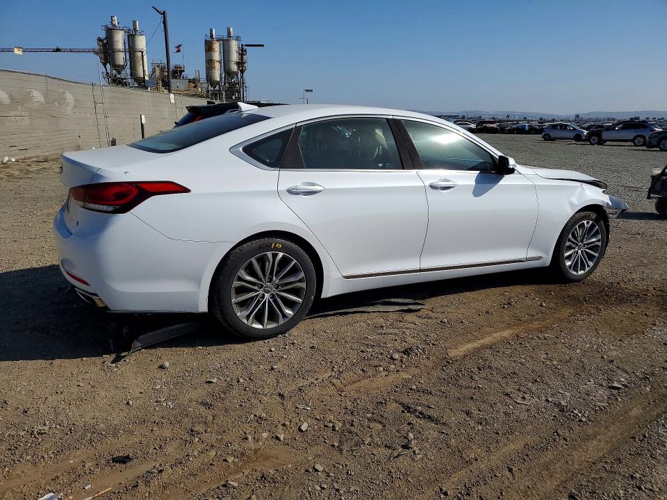 2015 Hyundai Genesis მანქანა იყიდება აუქციონზე, vin: KMHGN4JE7FU080914, აუქციონის ნომერი: 54711176