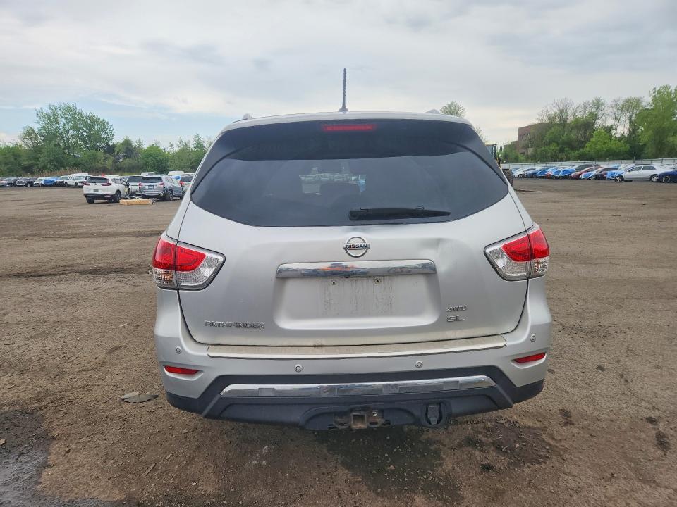 2015 Nissan Pathfinder მანქანა იყიდება აუქციონზე, vin: 5N1AR2MM0FC697062, აუქციონის ნომერი: 53247656
