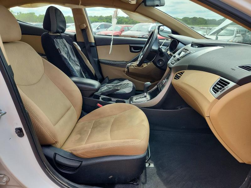53053806 :رقم المزاد ، 5NPDH4AE8DH356751 vin ، 2013 Hyundai Elantra مزاد بيع