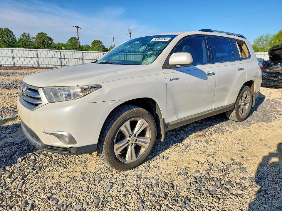 Auction sale of the 2013 Toyota Highlander, vin: 5TDYK3EH1DS121779, lot number: 53073246