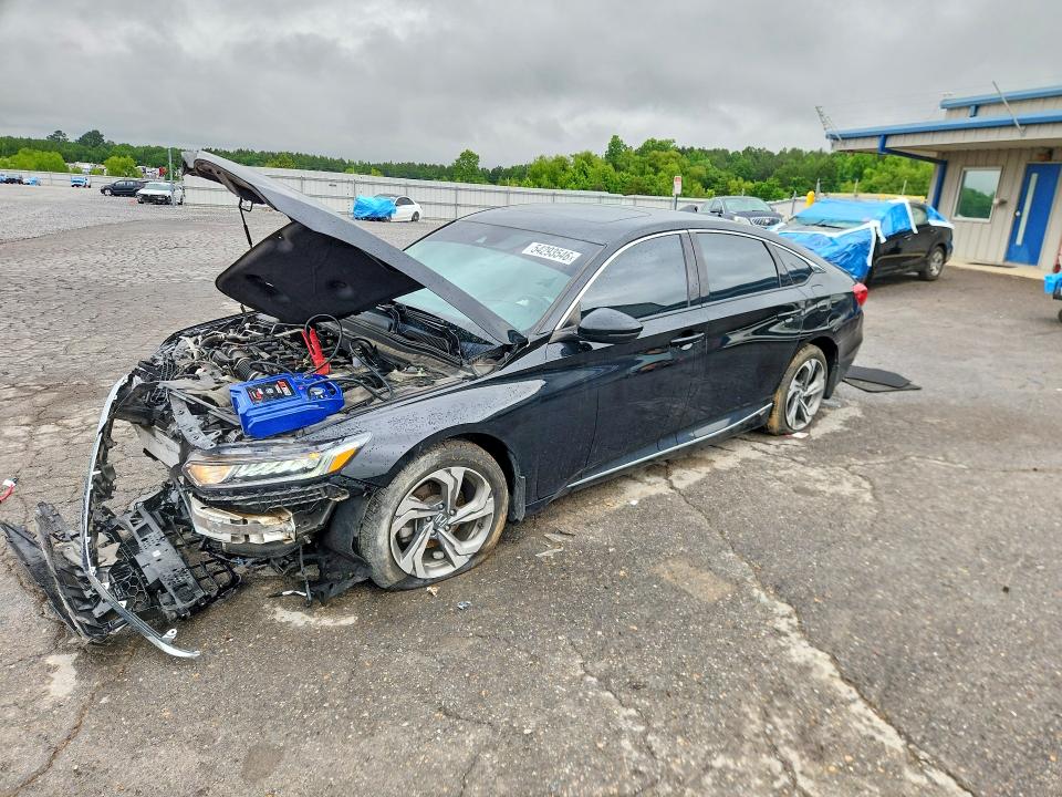 54293546 :رقم المزاد ، 1HGCV1F5XJA073753 vin ، 2018 Honda Accord مزاد بيع