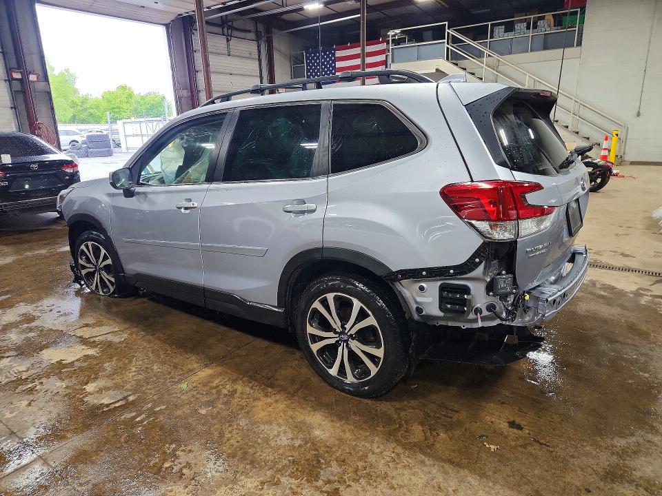 Продажа на аукционе авто 2022 Subaru Forester, vin: JF2SKAPC2NH526813, номер лота: 53547696