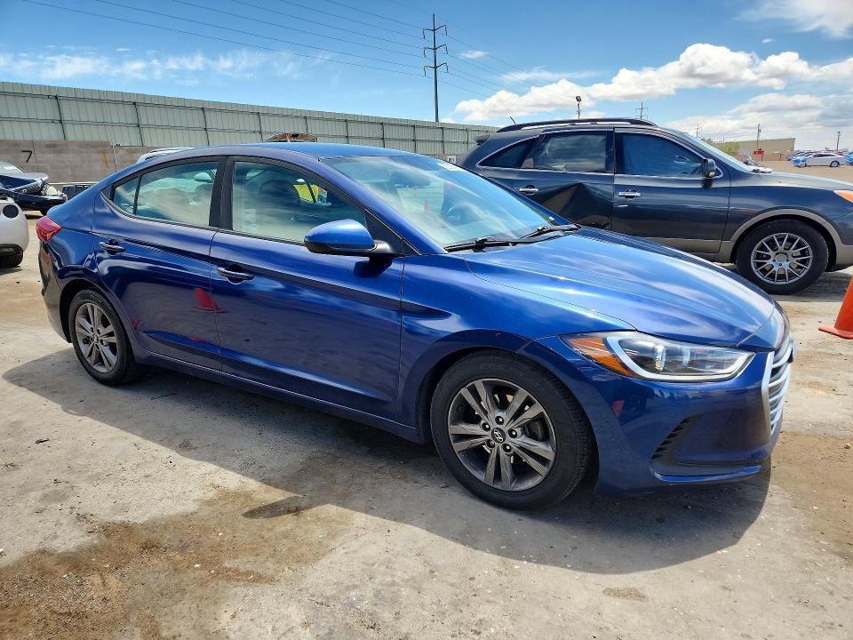 2017 Hyundai Elantra მანქანა იყიდება აუქციონზე, vin: 5NPD84LF5HH081951, აუქციონის ნომერი: 52188976