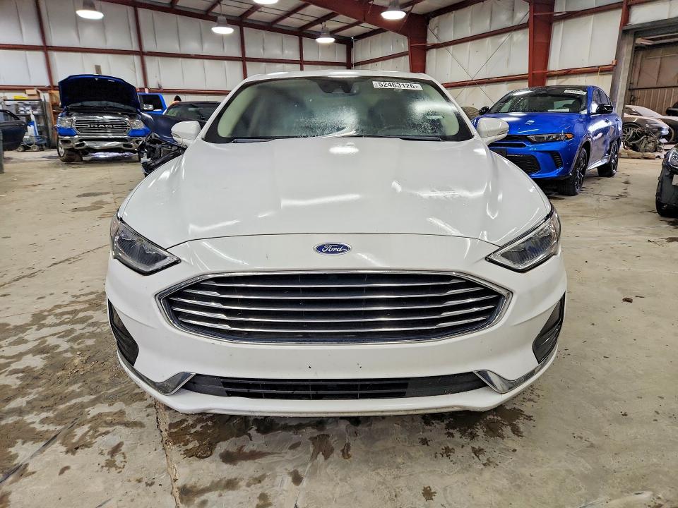 2019 Ford Fusion მანქანა იყიდება აუქციონზე, vin: 3FA6P0CD0KR150980, აუქციონის ნომერი: 52463126