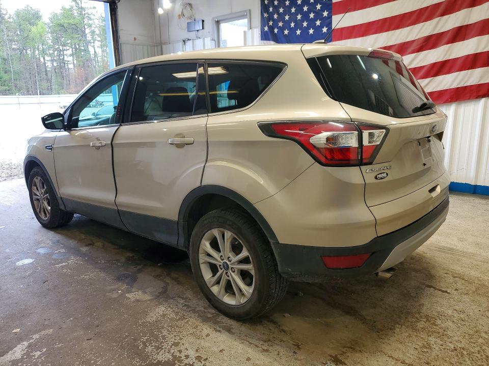2017 Ford Escape მანქანა იყიდება აუქციონზე, vin: 1FMCU9GD9HUA97780, აუქციონის ნომერი: 53453756