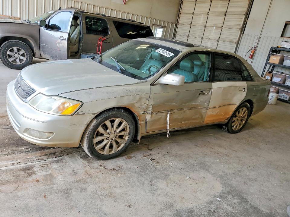 52184516 :رقم المزاد ، 4T1BF28B81U115153 vin ، 2001 Toyota Avalon مزاد بيع