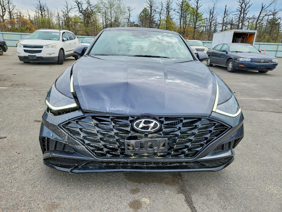 Продажа на аукционе авто 2021 Hyundai Sonata, vin: 5NPEH4J29MH092725, номер лота: 52769496