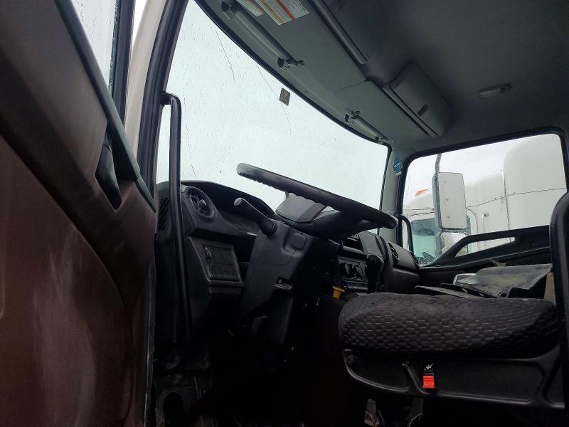 51819496 :رقم المزاد ، 5PVNJ8AV4M5T50817 vin ، 2021 Hino Hino L6 مزاد بيع