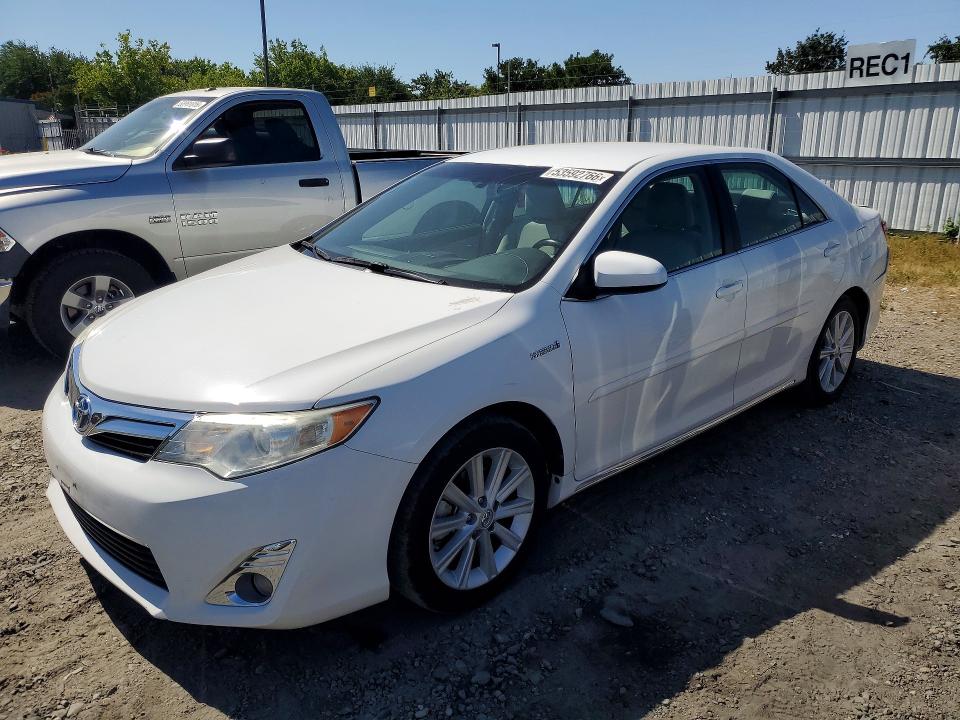 Auction sale of the 2014 Toyota Camry Hybrid, vin: 4T1BD1FK3EU113299, lot number: 53592766