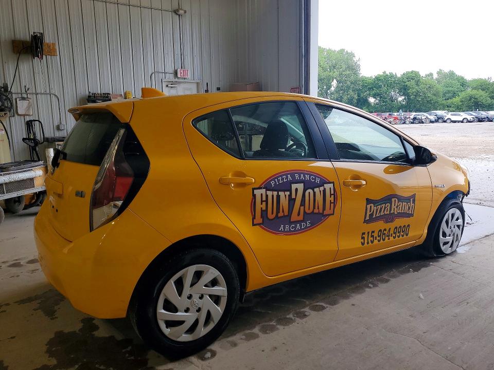 55608236 :رقم المزاد ، JTDKDTB39G1137545 vin ، 2016 Toyota Prius مزاد بيع