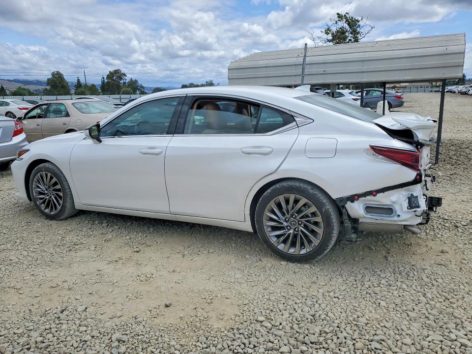 52328066 :رقم المزاد ، 58AEA1C10SU058123 vin ، 2025 Lexus Es 300h مزاد بيع