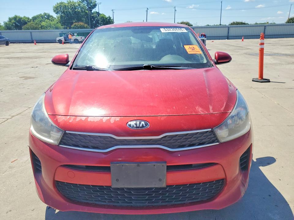 53230846 :رقم المزاد ، 3KPA24AB1JE121067 vin ، 2018 Kia Rio مزاد بيع
