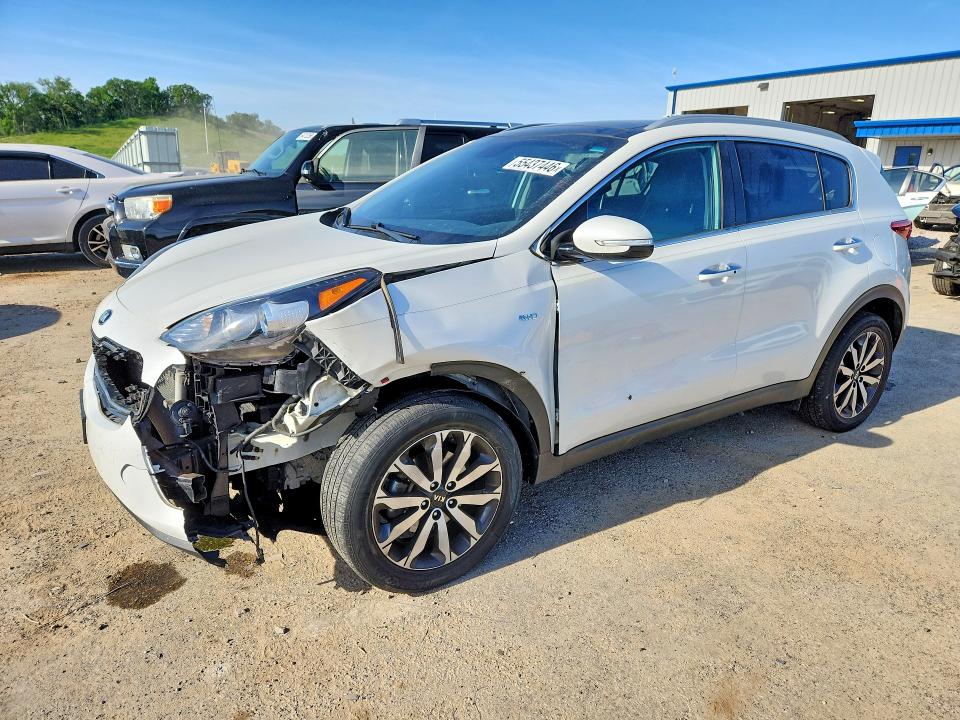 2017 Kia Sportage მანქანა იყიდება აუქციონზე, vin: KNDPNCAC0H7150140, აუქციონის ნომერი: 55437446