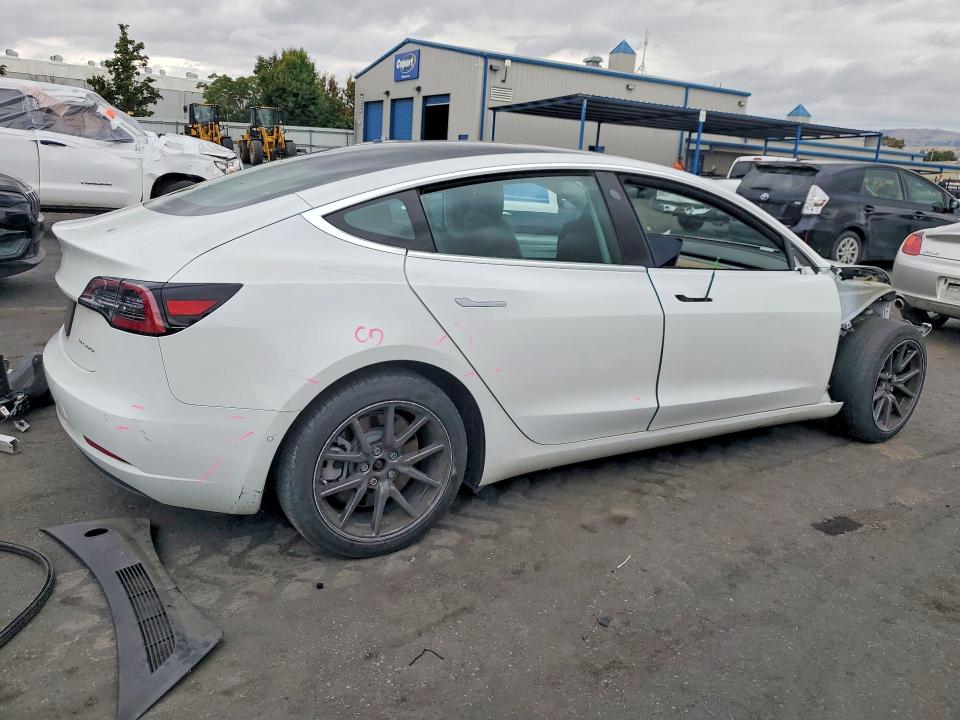 Продажа на аукционе авто 2020 Tesla Model 3, vin: 5YJ3E1EB0LF735436, номер лота: 54655906