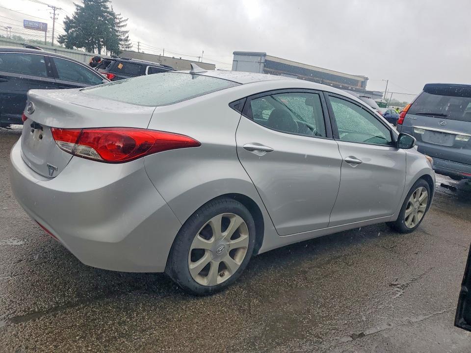 2013 Hyundai Elantra მანქანა იყიდება აუქციონზე, vin: KMHDH4AE1DU579926, აუქციონის ნომერი: 55167616