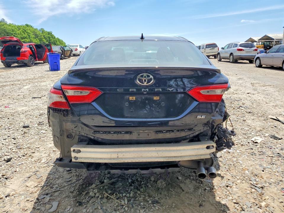 52222116 :رقم المزاد ، 4T1B11HK9KU721426 vin ، 2019 Toyota Camry مزاد بيع