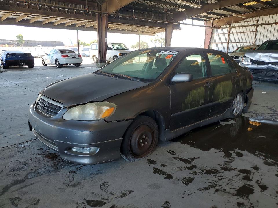 53828586 :رقم المزاد ، 1NXBR32E65Z392213 vin ، 2005 Toyota Corolla مزاد بيع