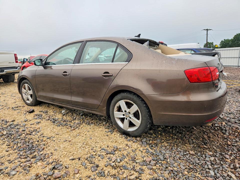2014 Volkswagen Jetta მანქანა იყიდება აუქციონზე, vin: 3VW3L7AJ9EM416196, აუქციონის ნომერი: 52579936