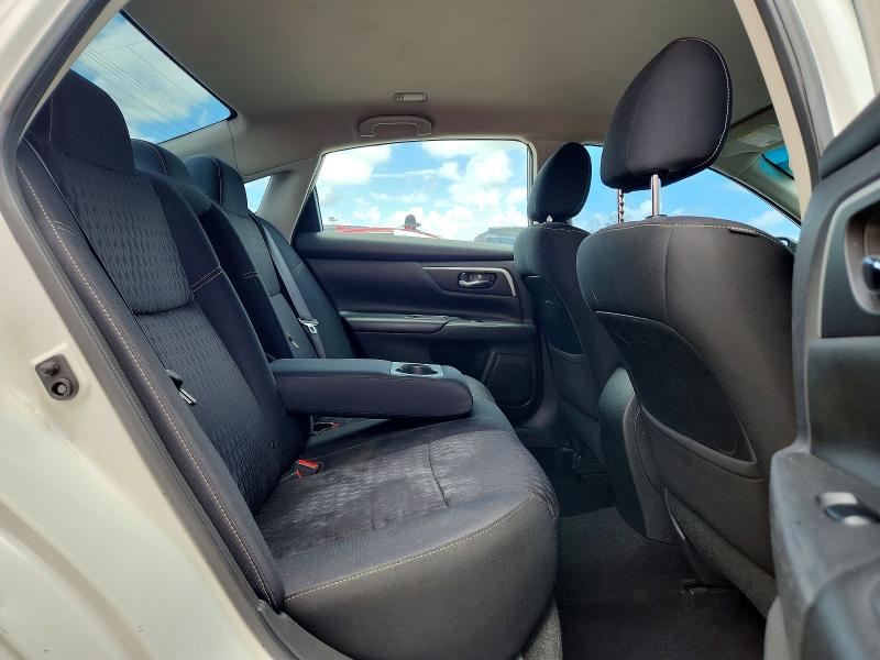 2018 Nissan Altima მანქანა იყიდება აუქციონზე, vin: 1N4AL3APXJC157906, აუქციონის ნომერი: 54352426