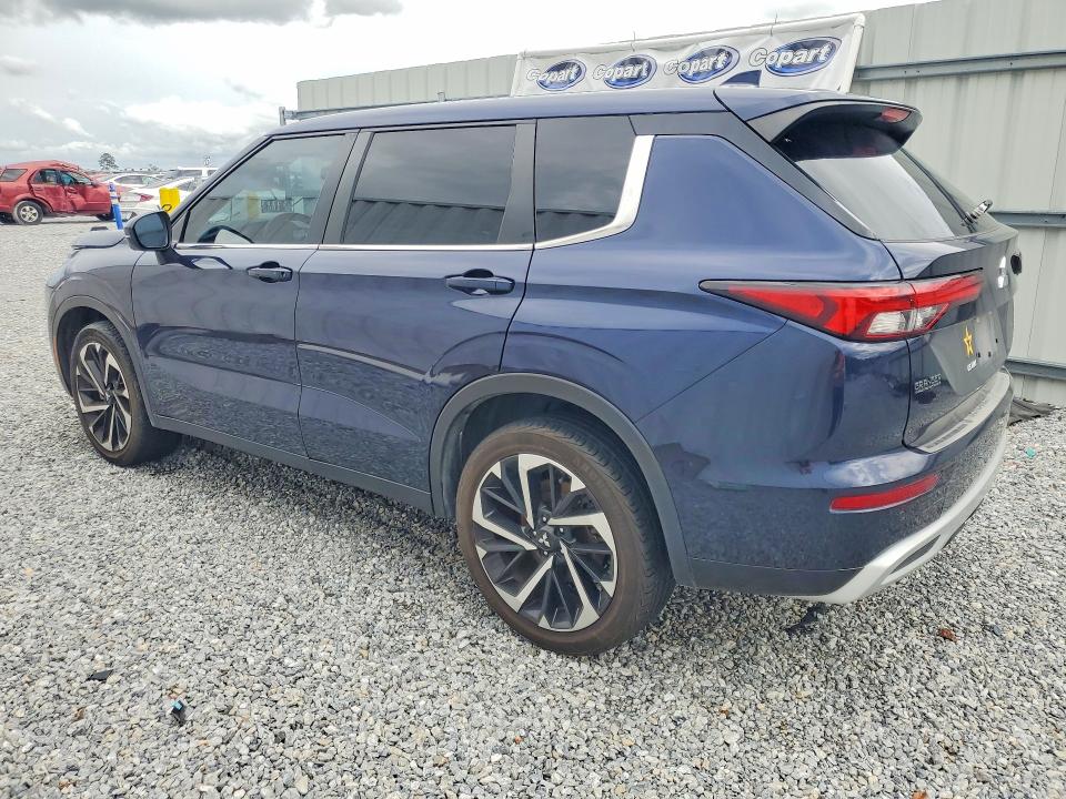 2023 Mitsubishi Outlander მანქანა იყიდება აუქციონზე, vin: JA4J3UA87PZ040115, აუქციონის ნომერი: 55110126