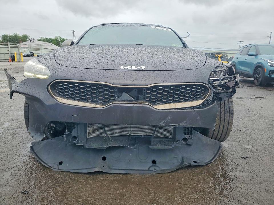 2023 Kia Stinger მანქანა იყიდება აუქციონზე, vin: KNAE35LD9P6122790, აუქციონის ნომერი: 54595936