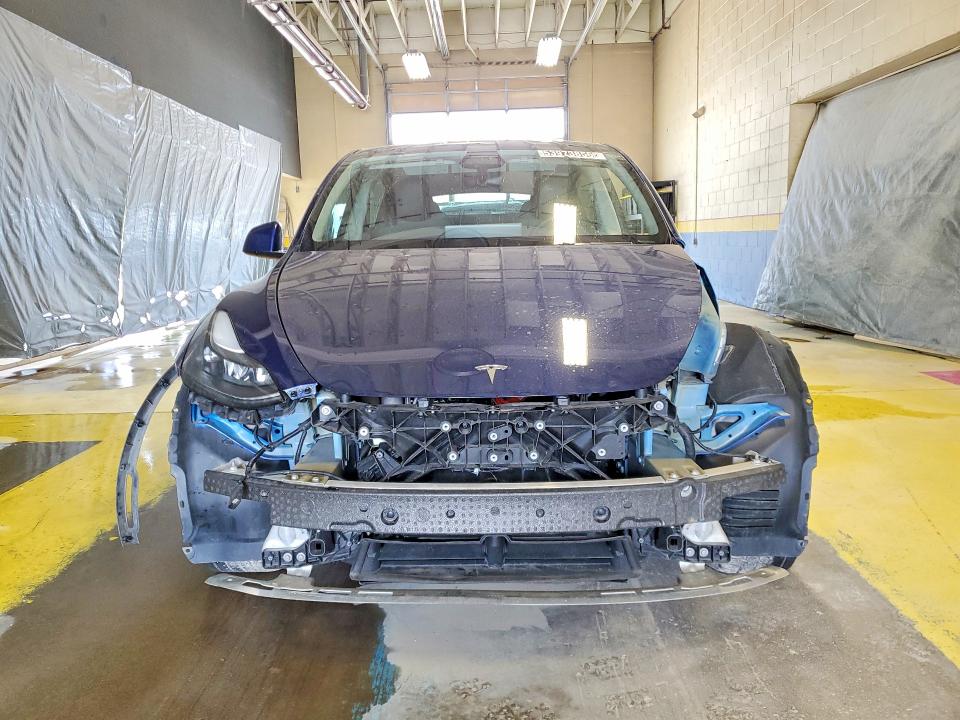 53973856 :رقم المزاد ، 7SAYGDEE6RF988123 vin ، 2024 Tesla Model Y مزاد بيع