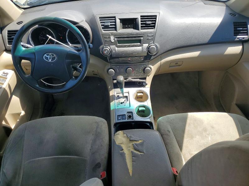 Продажа на аукционе авто 2010 Toyota Highlander, vin: 5TDBK3EH8AS011152, номер лота: 53305916
