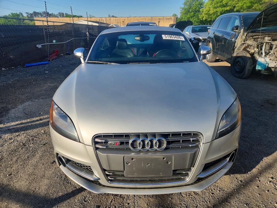 51963426 :رقم المزاد ، TRUK1AFK9B1020917 vin ، 2011 Audi Tts مزاد بيع