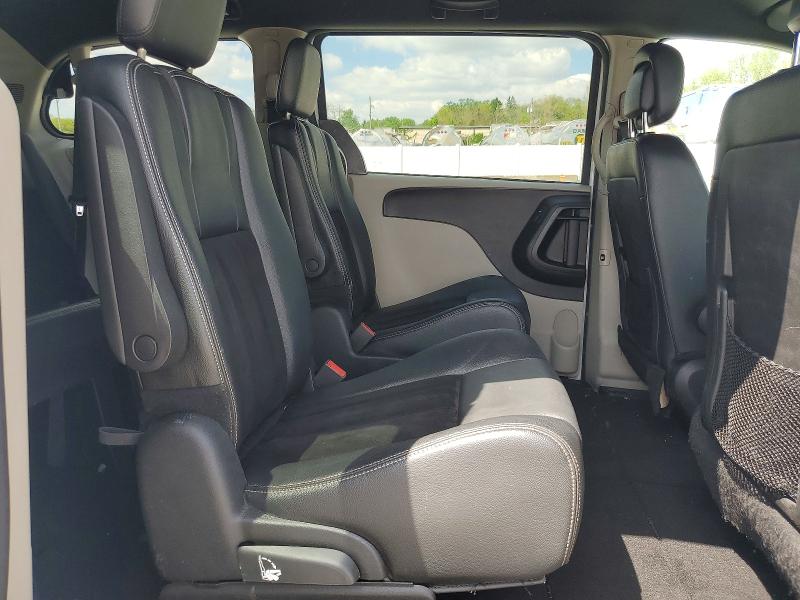 52680806 :رقم المزاد ، 2C4RDGCG9HR673724 vin ، 2017 Dodge Grand Caravan مزاد بيع