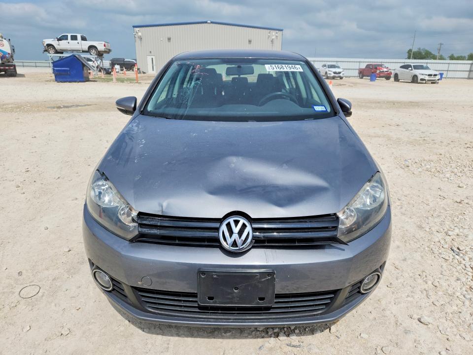 51681946 :رقم المزاد ، WVWDM7AJ2DW135697 vin ، 2013 Volkswagen Golf مزاد بيع
