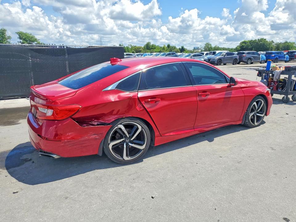 Продаж на аукціоні авто 2018 Honda Accord, vin: 1HGCV1F30JA217857, номер лоту: 55517026