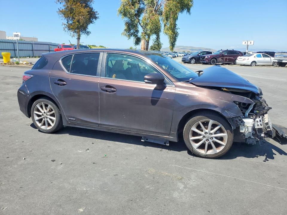53126216 :رقم المزاد ، JTHKD5BH2B2031866 vin ، 2011 Lexus Ct مزاد بيع