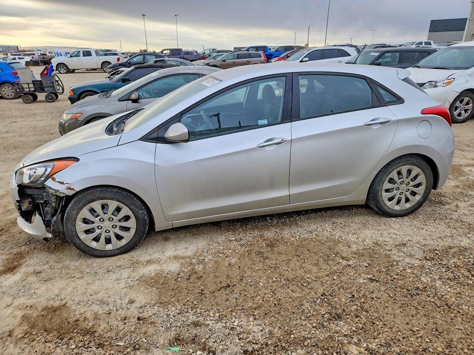 53040116 :رقم المزاد ، KMHD25LH8GU267542 vin ، 2016 Hyundai Elantra Gt مزاد بيع