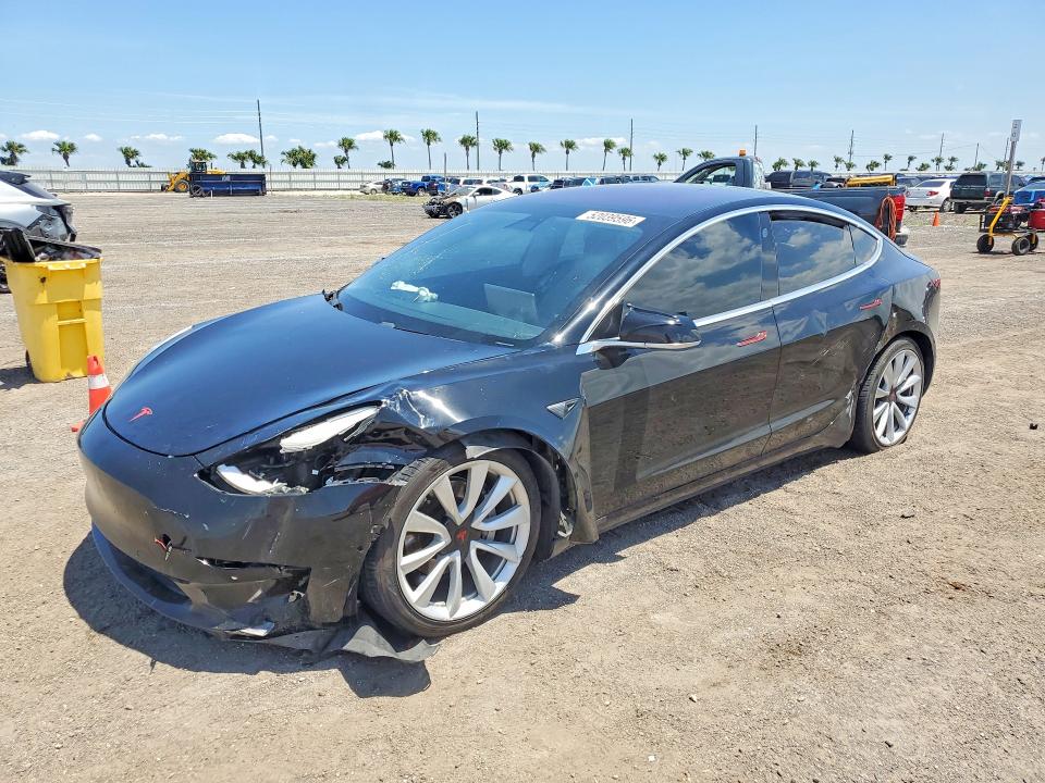 2018 Tesla Model 3 მანქანა იყიდება აუქციონზე, vin: 5YJ3E1EA3JF005850, აუქციონის ნომერი: 52039596
