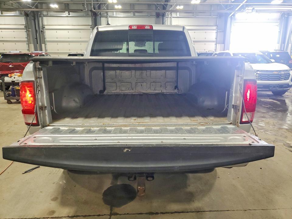 52818166 :رقم المزاد ، 1C6RR7LT6FS739096 vin ، 2015 Ram 1500 مزاد بيع