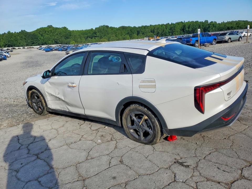 2025 Kia K4 მანქანა იყიდება აუქციონზე, vin: 3KPFT4DE5SE155815, აუქციონის ნომერი: 52548086