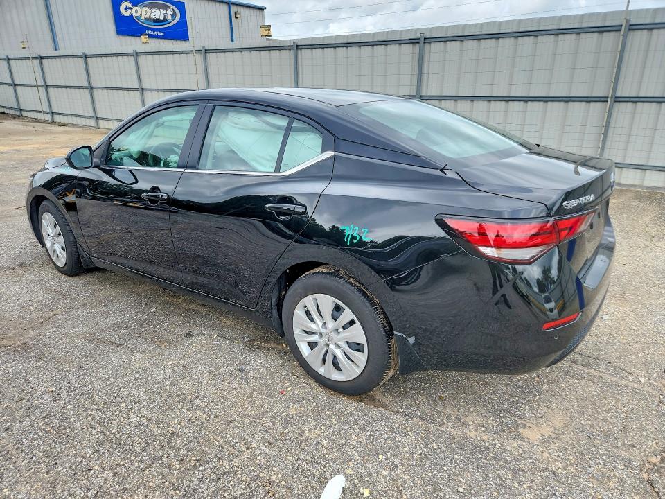 54689176 :رقم المزاد ، 3N1AB8BVXNY252618 vin ، 2022 Nissan Sentra مزاد بيع